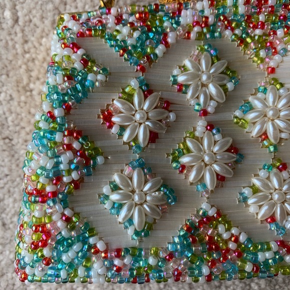 Vintage Beaded Small Purse - Picture 3 of 8
